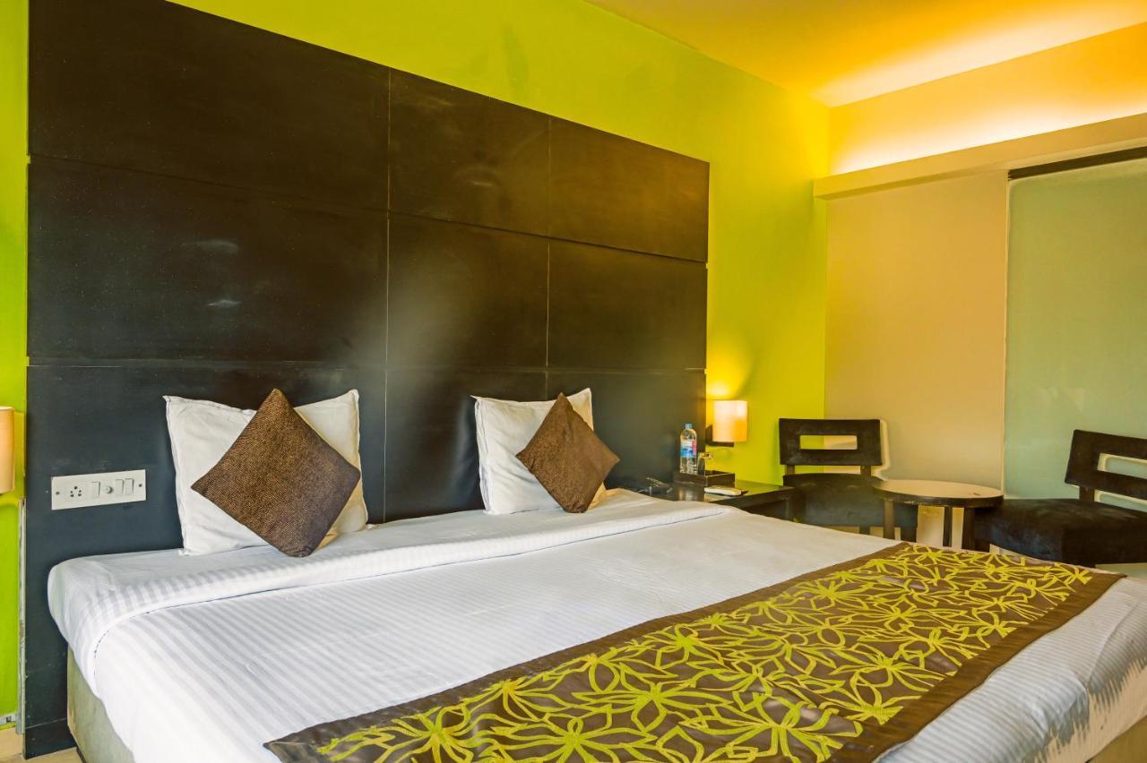 Citrus Hotel Lonavala Esterno foto