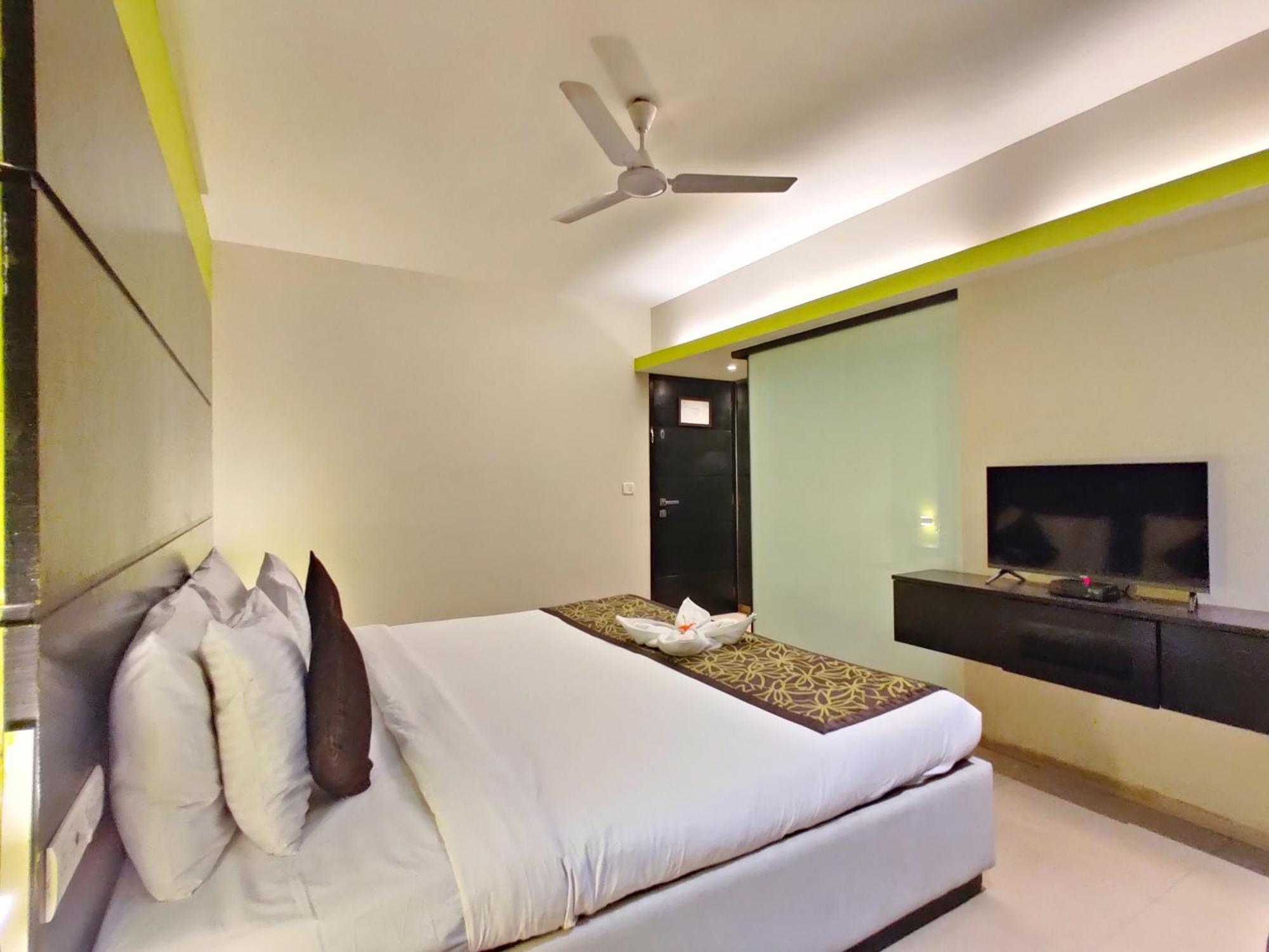 Citrus Hotel Lonavala Esterno foto