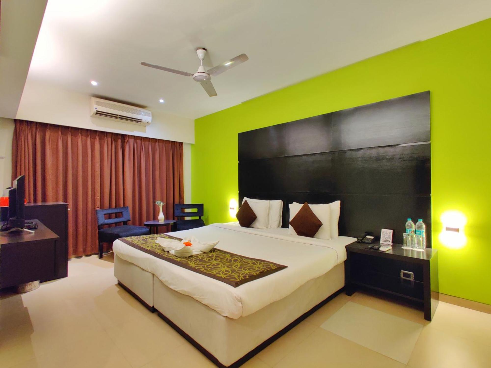 Citrus Hotel Lonavala Esterno foto